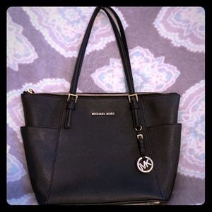 MK black purse
